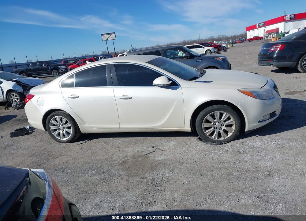 2012 BUICK REGAL VIN: 2G4GR5ER0C9213853