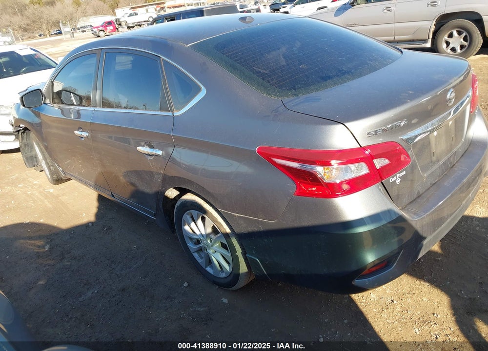 2018 NISSAN SENTRA SV VIN: 3N1AB7AP0JL646214