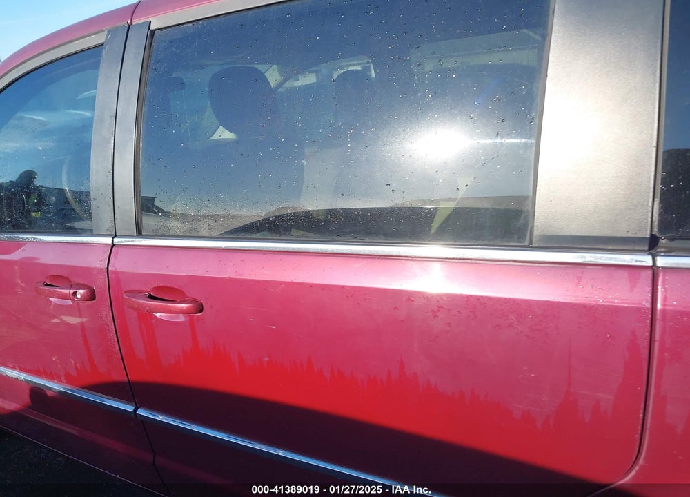 2009 CHRYSLER TOWN & COUNTRY TOURING VIN: 2A8HR54119R521474