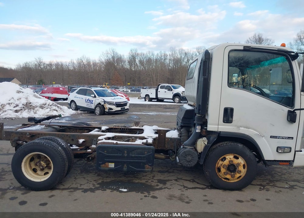 2011 ISUZU NPR HD DSL REG VIN: JALC4W168B7001025