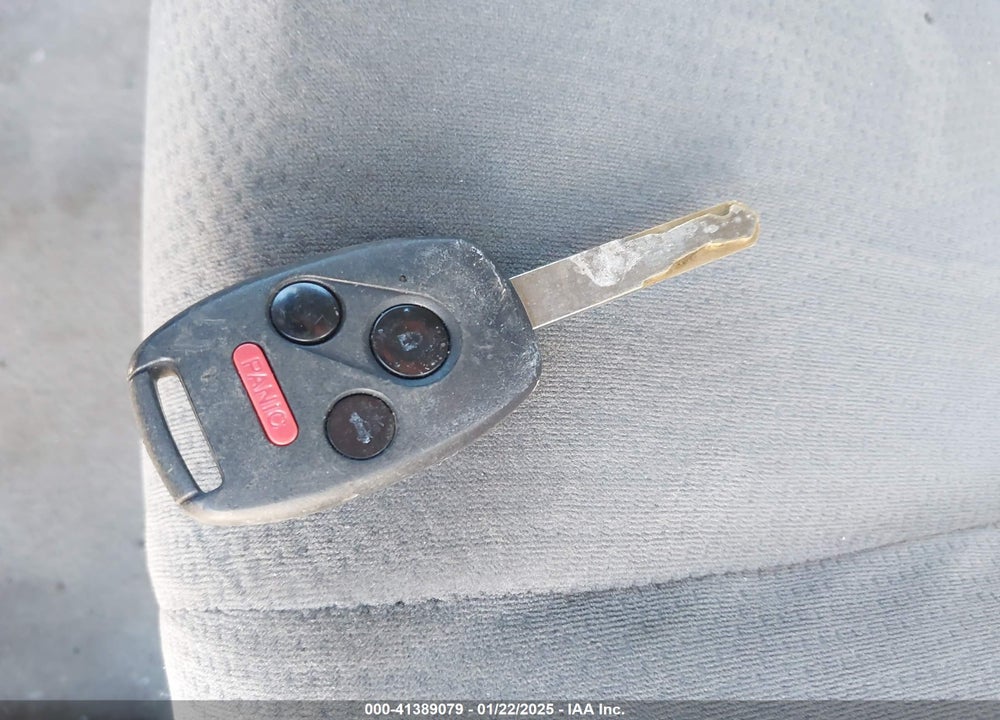 2006 HONDA CIVIC DX VIN: 2HGFA162X6H519990