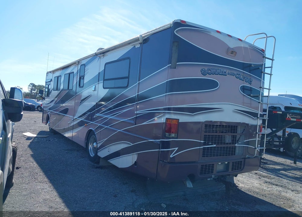 2002 FREIGHTLINER FLEETWOOD MOTOR HOME X LINE MOTOR HOME VIN: 4UZAAHAK52CJ60436