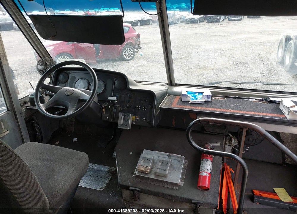 2008 FREIGHTLINER CHASSIS M LINE WALK-IN VAN VIN: 4UZAAPDU28CZ90842