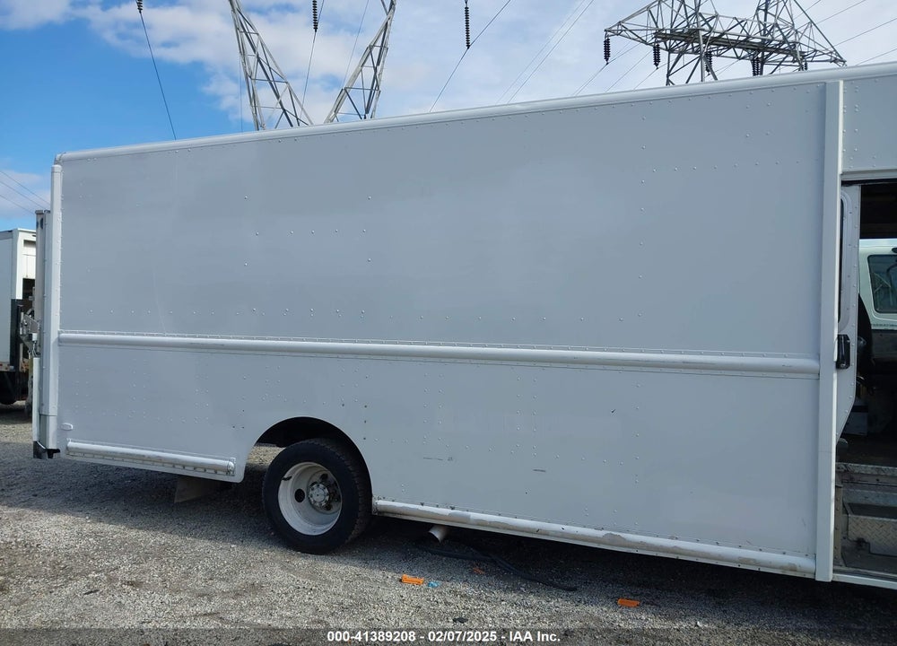 2008 FREIGHTLINER CHASSIS M LINE WALK-IN VAN VIN: 4UZAAPDU28CZ90842