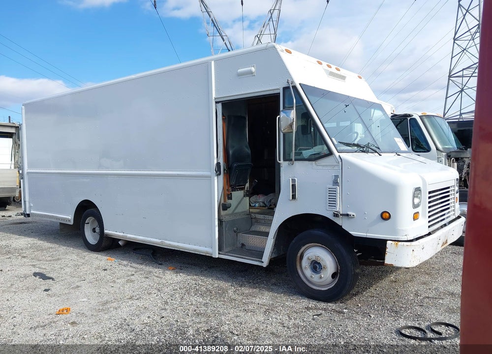 2008 FREIGHTLINER CHASSIS M LINE WALK-IN VAN VIN: 4UZAAPDU28CZ90842