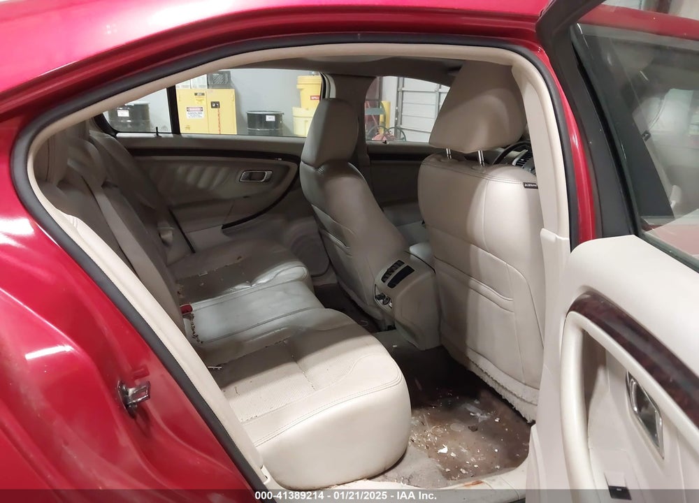2011 FORD TAURUS VIN: 1FAHP2FW0BG119415