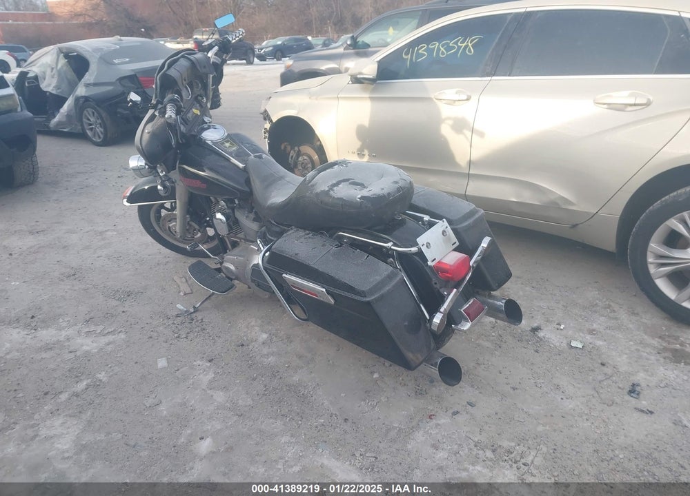 2005 HARLEY-DAVIDSON FLHTI VIN: 1HD1FVW105Y685530