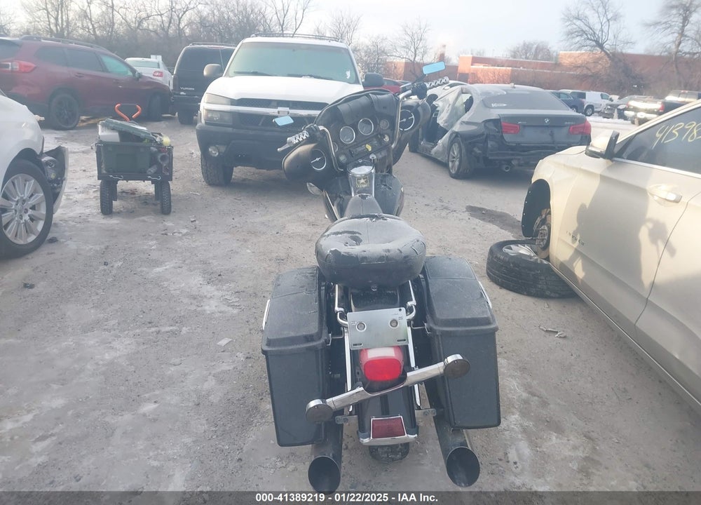 2005 HARLEY-DAVIDSON FLHTI VIN: 1HD1FVW105Y685530