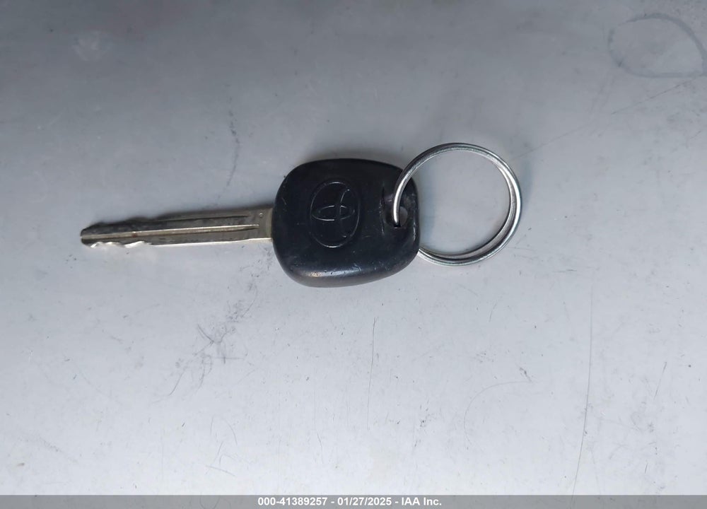 2009 TOYOTA COROLLA VIN: JTDBL40E599038626