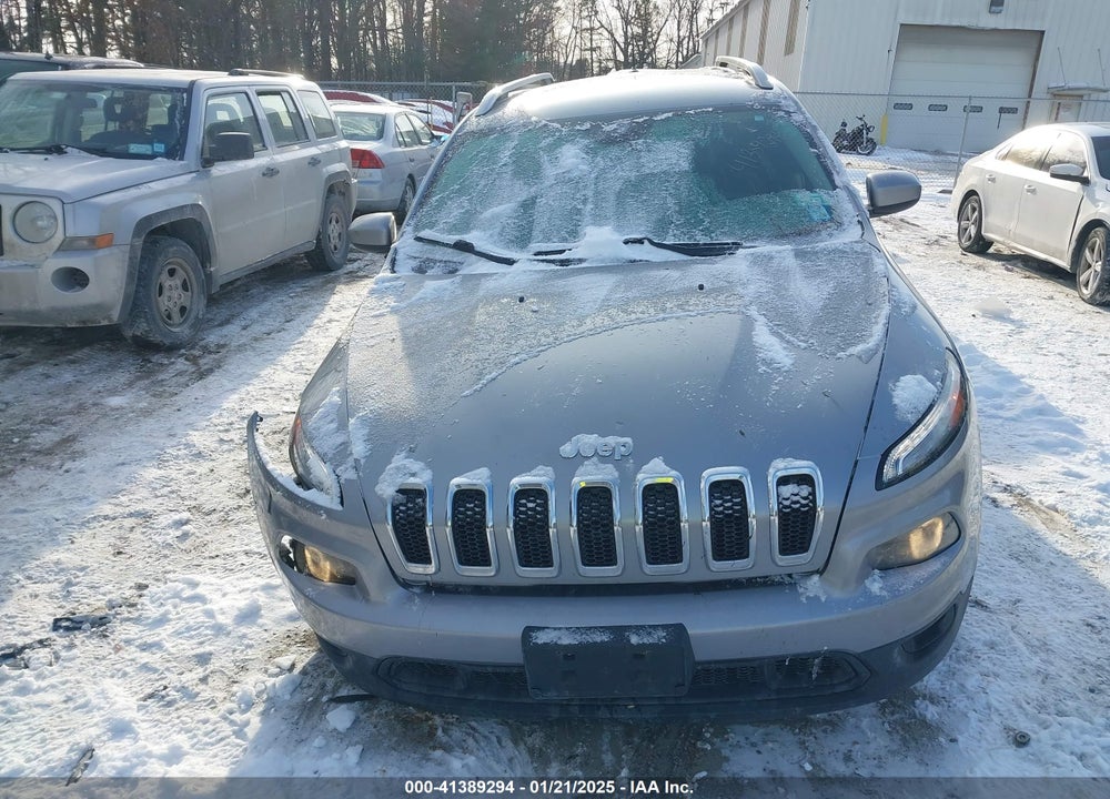 2015 CHERO JEEP KEE LATITUDE VIN: 1C4PJMCS5FW648861