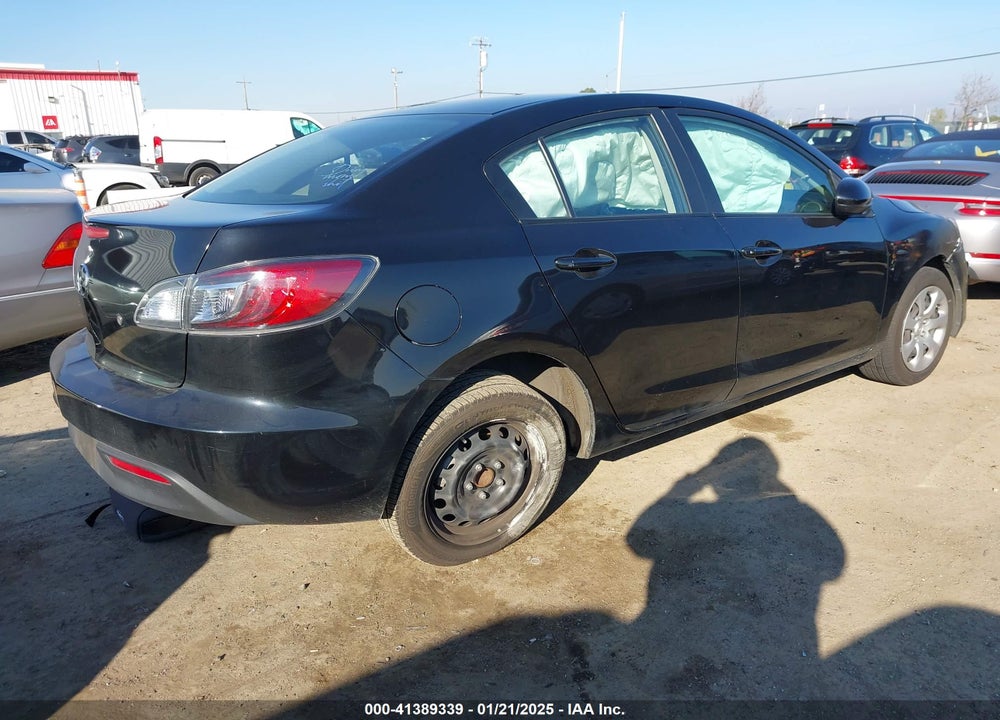 2010 MAZDA 3 I SPORT VIN: JM1BL1SG4A1341302