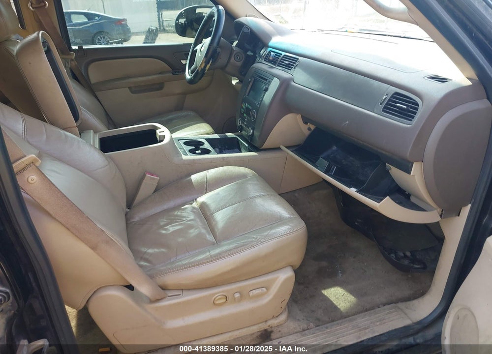 2010 CHEVROLET AVALANCHE 1500 LT1 VIN: 3GNVKFE05AG296343