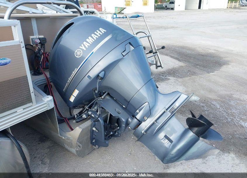 2014 MANITOU OASIS PONTOON VIN: TII37607G314