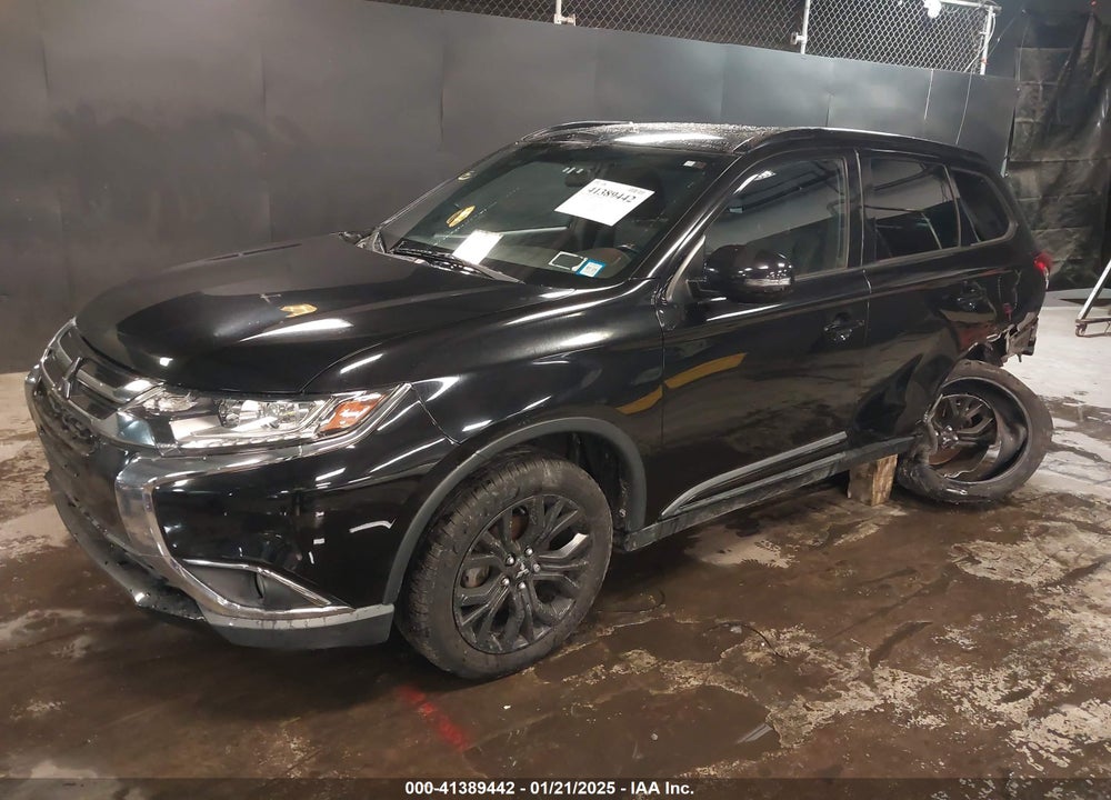 2018 MITSUBISHI OUTLANDER LE VIN: JA4AD3A3XJZ048549
