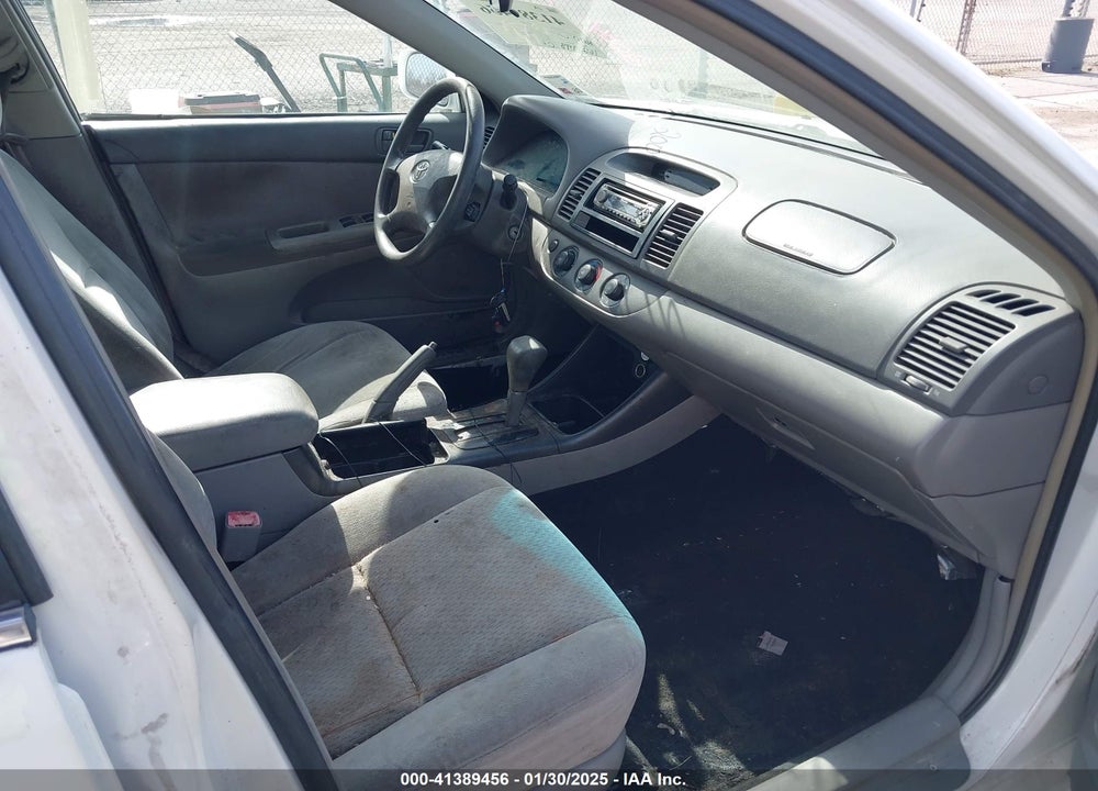 2004 TOYOTA CAMRY LE VIN: 4T1BE32K04U334114