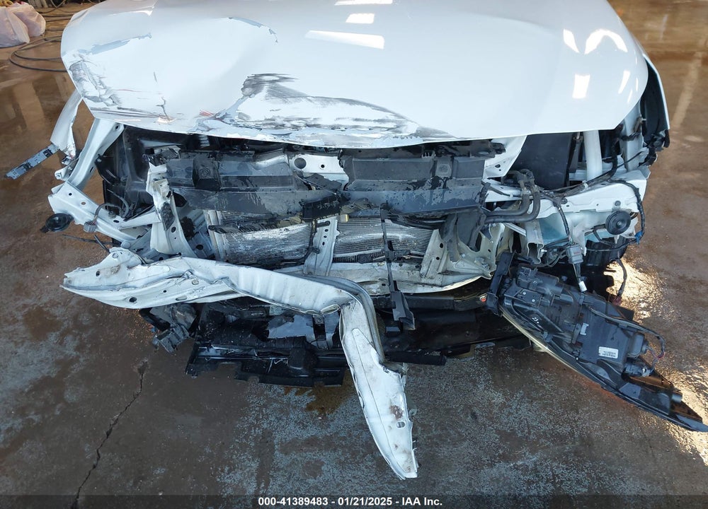 2019 SUBARU OUTBACK 3.6R TOURING VIN: 4S4BSETC4K3271422