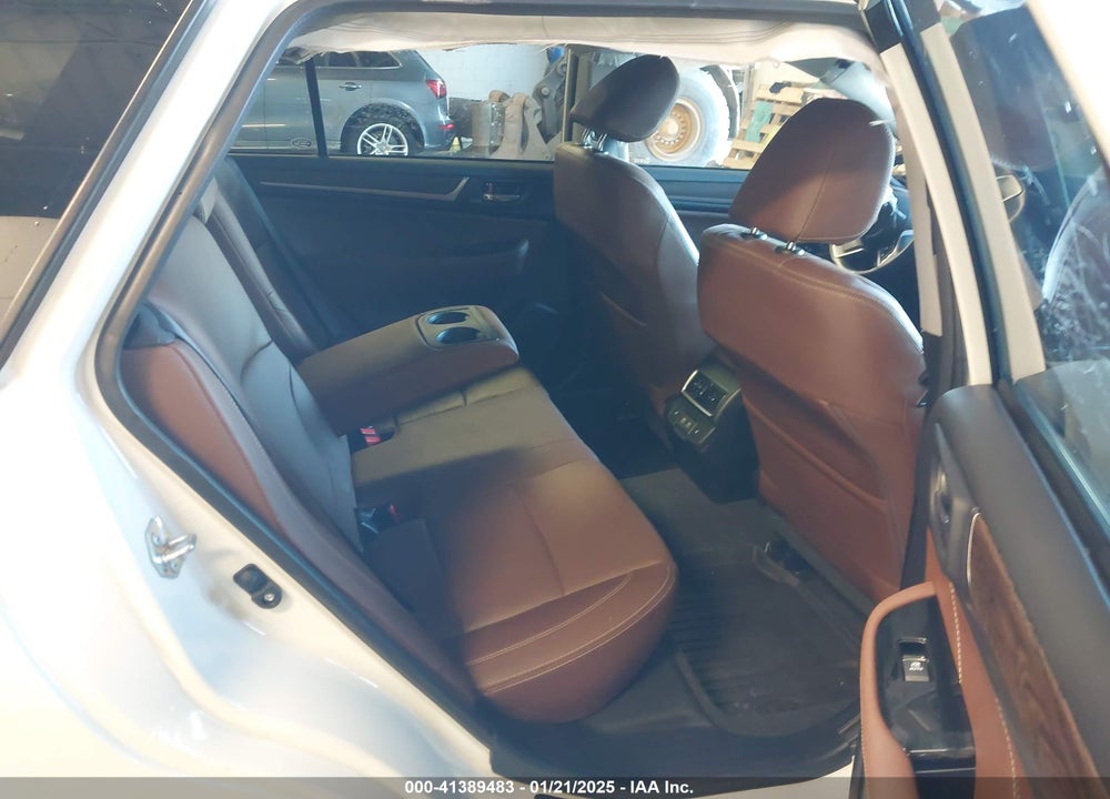 2019 SUBARU OUTBACK 3.6R TOURING VIN: 4S4BSETC4K3271422