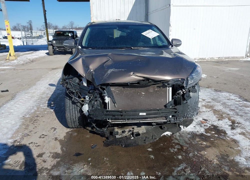 2019 KIA SORENTO 3.3L LX VIN: 5XYPGDA59KG570278