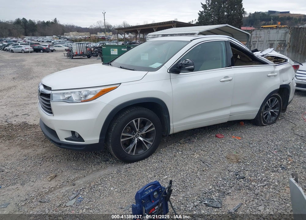 2016 TOYOTA HIGHLANDER XLE V6 VIN: 5TDJKRFH6GS349462