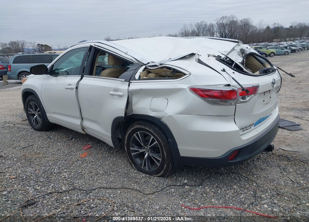2016 TOYOTA HIGHLANDER XLE V6 VIN: 5TDJKRFH6GS349462