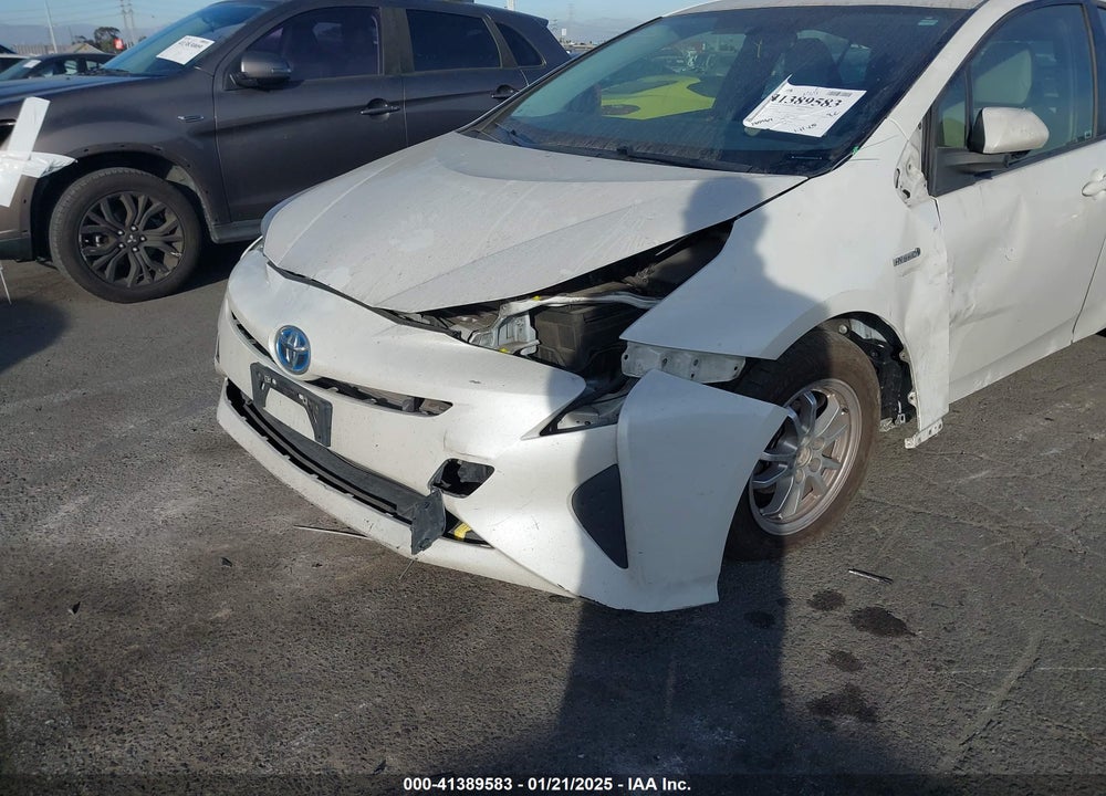 2016 TOYOTA PRIUS VIN: JTDKBRFUXG3005295