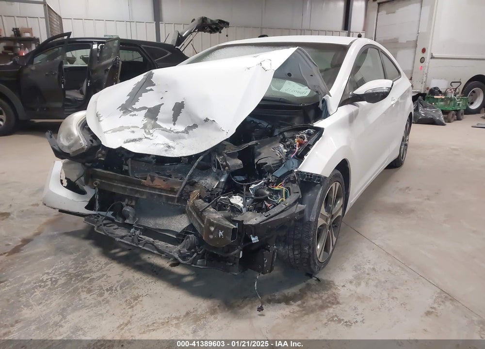 2014 HYUNDAI ELANTRA VIN: KMHDH6AH7EU026513