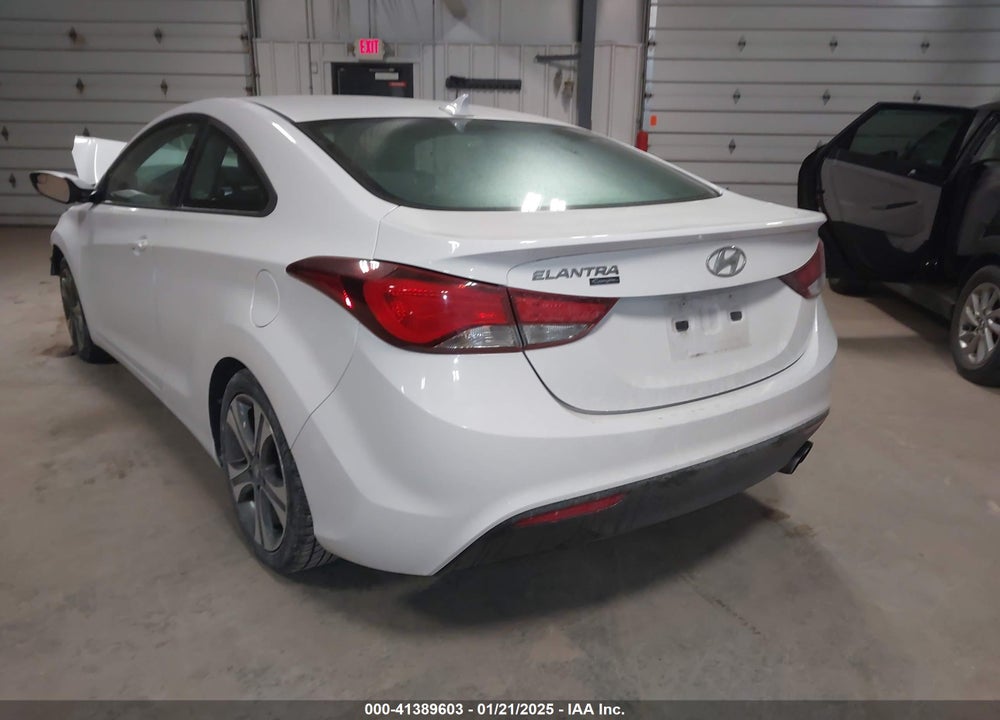 2014 HYUNDAI ELANTRA VIN: KMHDH6AH7EU026513