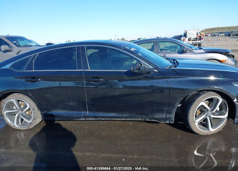 2018 HONDA ACCORD VIN: 1HGCV1F38JA041009