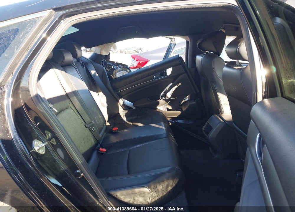 2018 HONDA ACCORD VIN: 1HGCV1F38JA041009