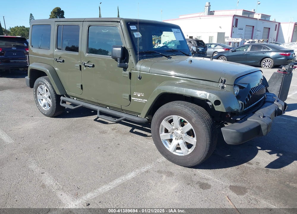 2016 JEEP WRANGLER UNLIMITED SAHARA VIN: 1C4HJWEG4GL166295