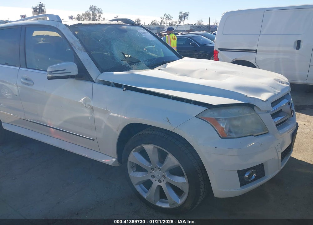 2010 MERCEDES-BENZ GLK 350 VIN: WDCGG5GB3AF387537