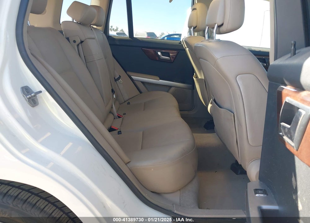 2010 MERCEDES-BENZ GLK 350 VIN: WDCGG5GB3AF387537