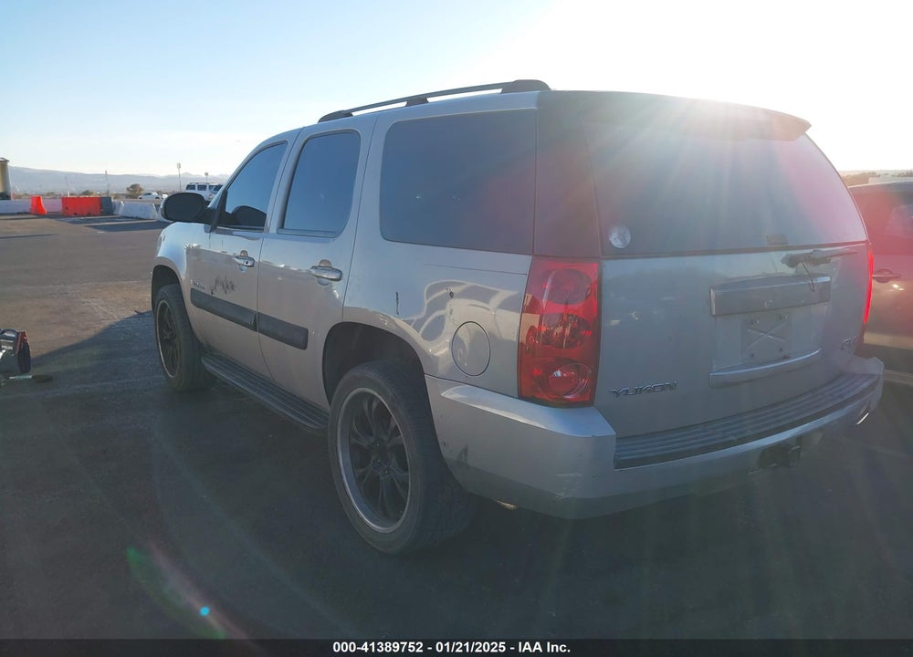 2007 GMC YUKON SLE VIN: 1GKFC13J37J115700