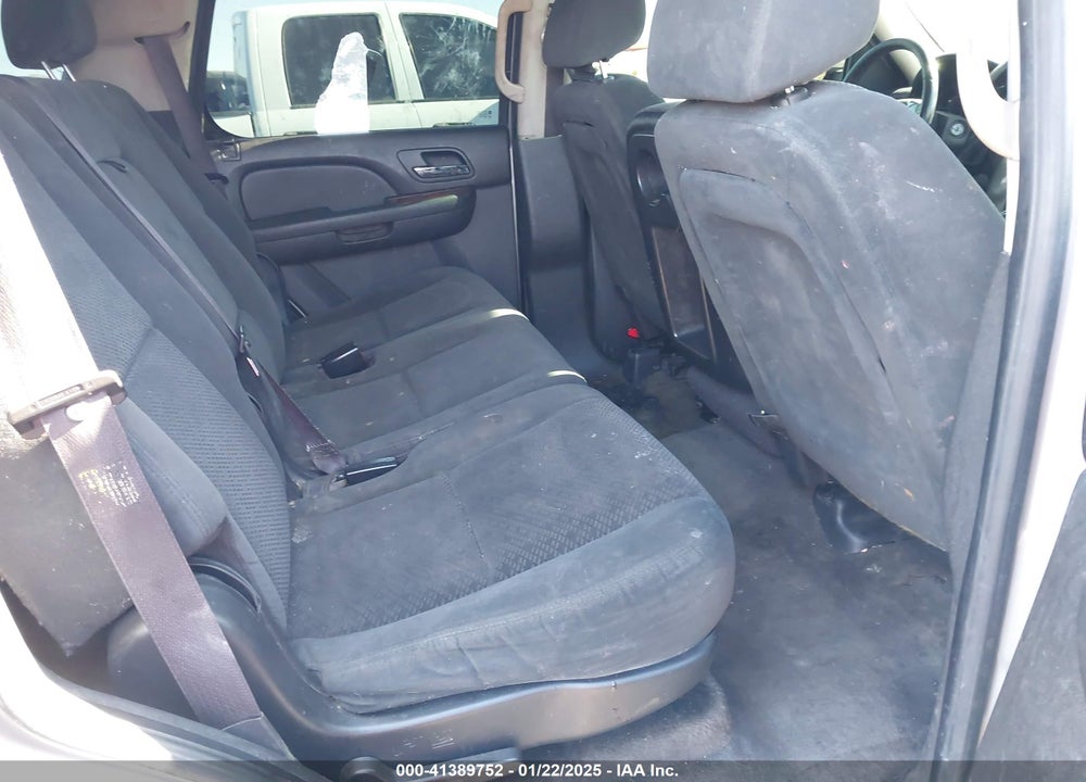 2007 GMC YUKON SLE VIN: 1GKFC13J37J115700