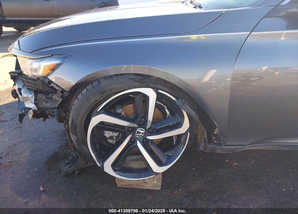 2018 HONDA ACCORD VIN: 1HGCV2F35JA041362