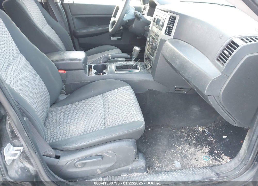 2009 JEEP GRAND CHEROKEE LAREDO VIN: 1J8GR48K29C545817