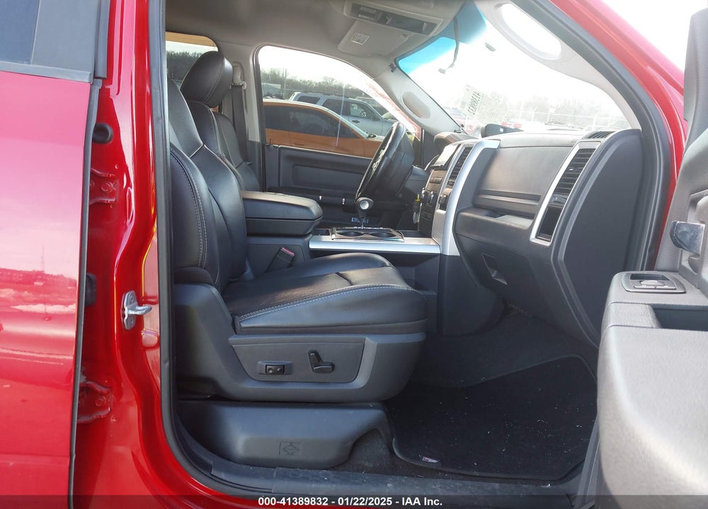 2011 RAM RAM 1500 VIN: 1D7RV1GT1BS583531