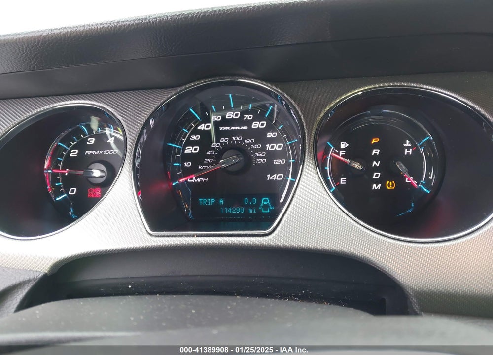 2010 FORD TAURUS SHO VIN: 1FAHP2KT3AG162446