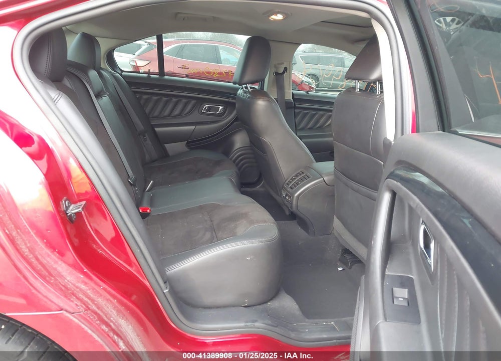 2010 FORD TAURUS SHO VIN: 1FAHP2KT3AG162446