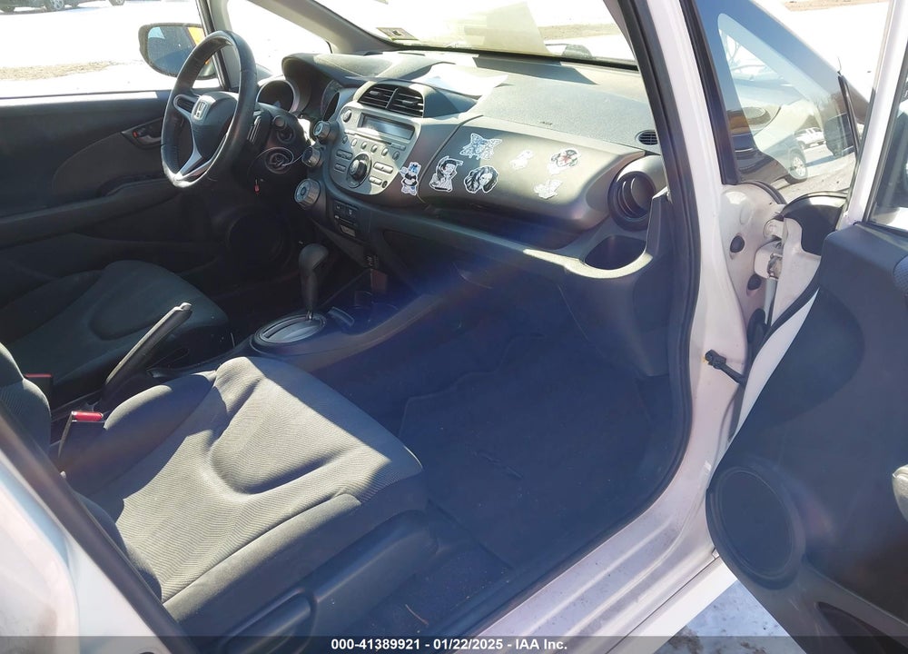 2009 HONDA FIT SPORT VIN: JHMGE88409S026698