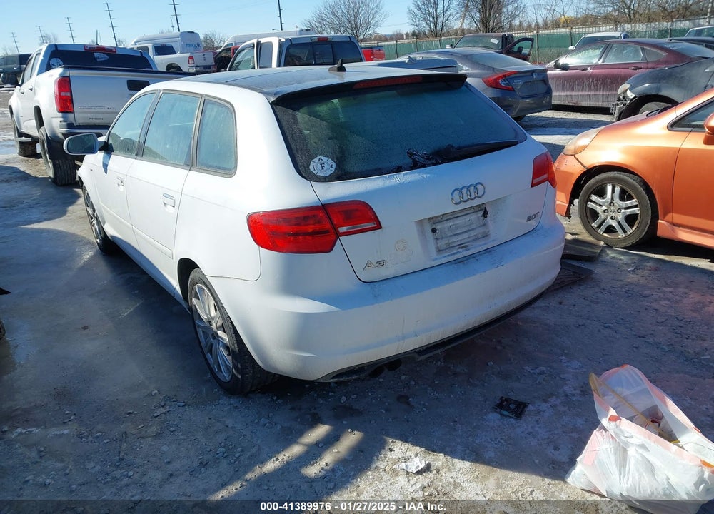 2011 AUDI A3 VIN: WAUKFAFM1BA141872