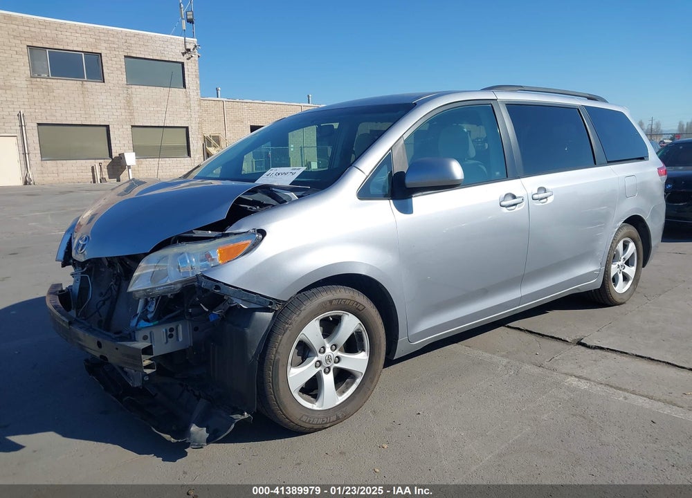 2011 TOYOTA SIENNA LE V6 VIN: 5TDKK3DC3BS175562