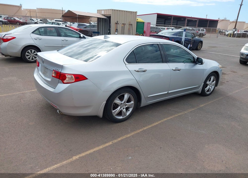 2011 ACURA TSX VIN: JH4CU2F60BC018572