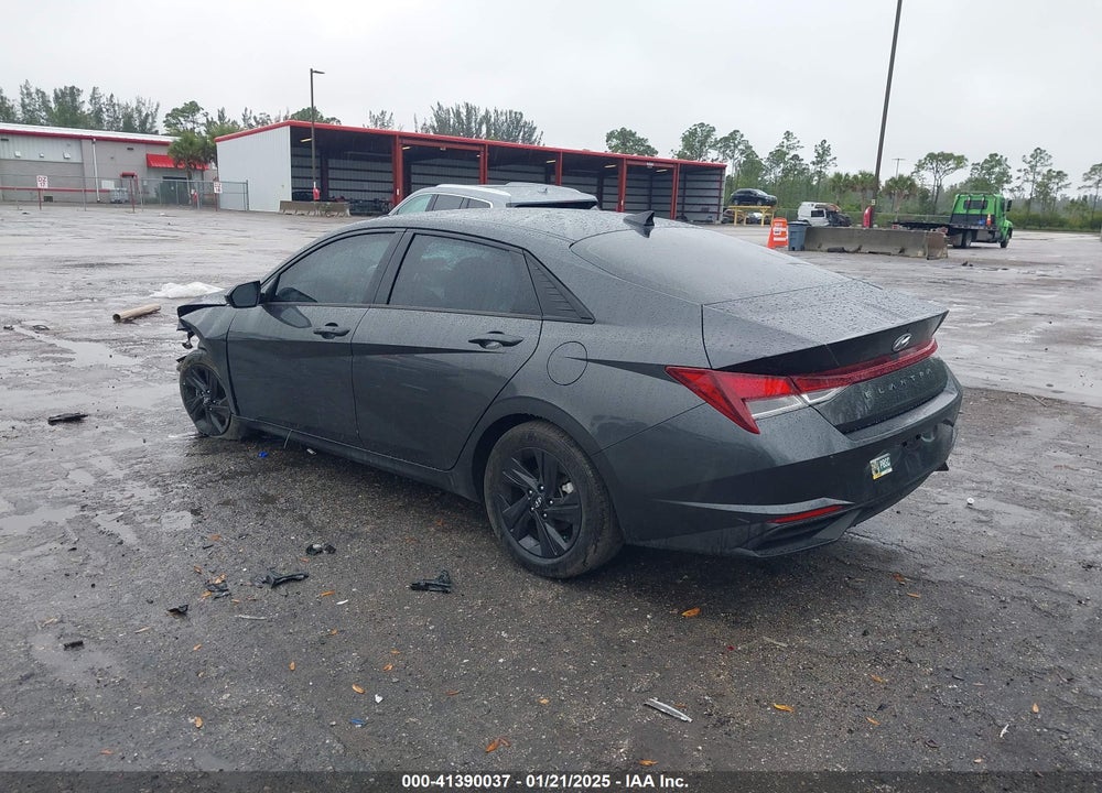 2021 HYUNDAI ELANTRA VIN: 5NPLM4AGXMH036792