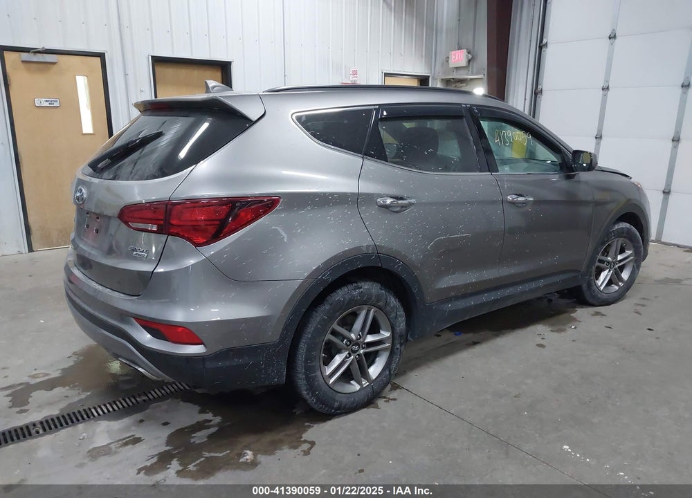2017 HYUNDAI SANTA FE SPORT 2.4L VIN: 5NMZUDLB9HH035941