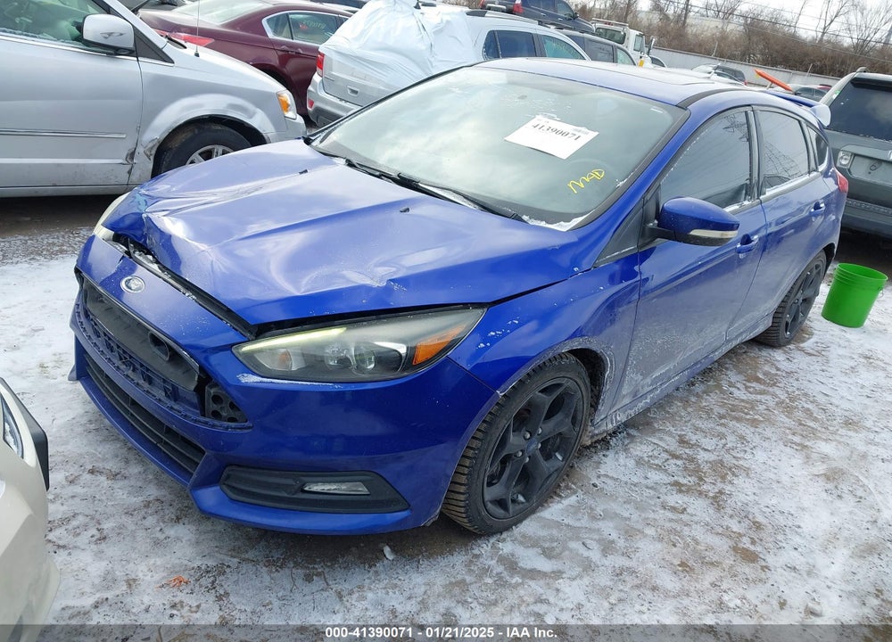 2015 FORD FOCUS ST VIN: 1FADP3L91FL312236