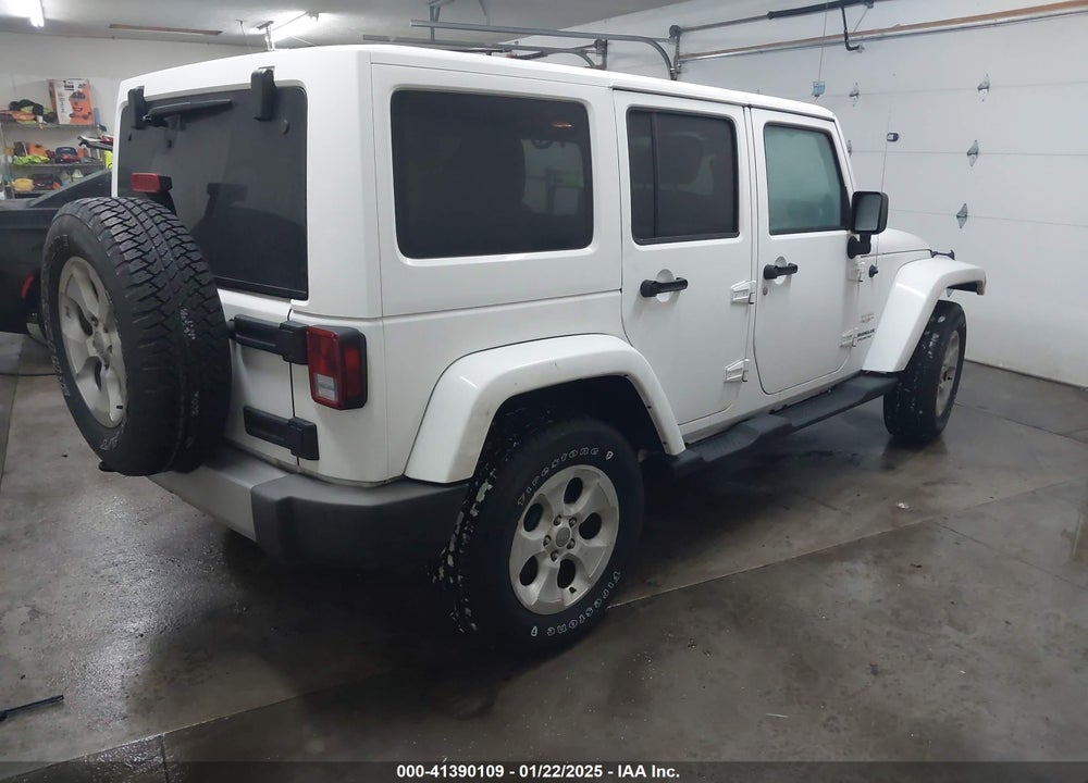 2013 JEEP WRANGLER UNLIMITED SAHARA VIN: 1C4BJWEG1DL663029