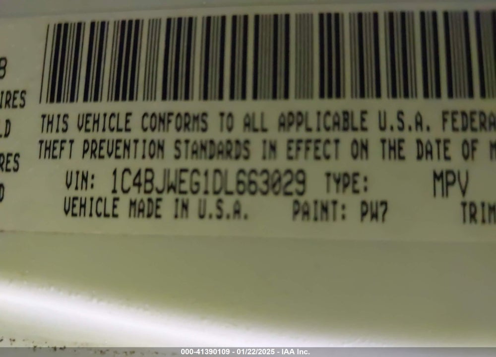 2013 JEEP WRANGLER UNLIMITED SAHARA VIN: 1C4BJWEG1DL663029