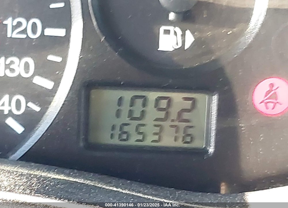 2002 FORD FOCUS SE VIN: 1FAFP34P02W209193