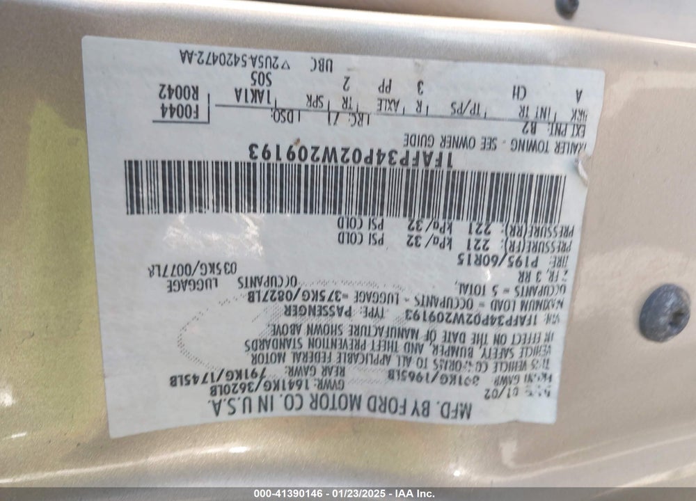 2002 FORD FOCUS SE VIN: 1FAFP34P02W209193